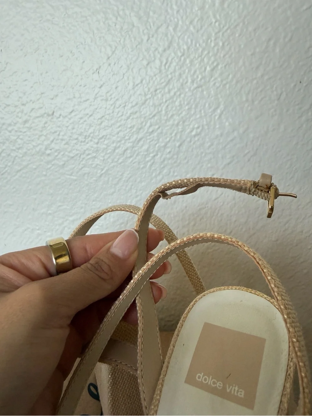 Dolce Vita Beige Platform Slingback Sandals with Floral Accent